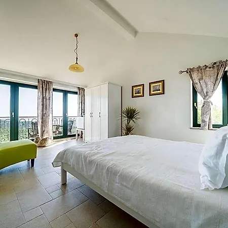 Klinci Village 4*